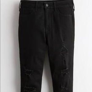Hollister Super Skinny distressed black